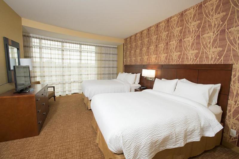 Courtyard By Marriott Cincinnati Midtown/Rookwood Dış mekan fotoğraf