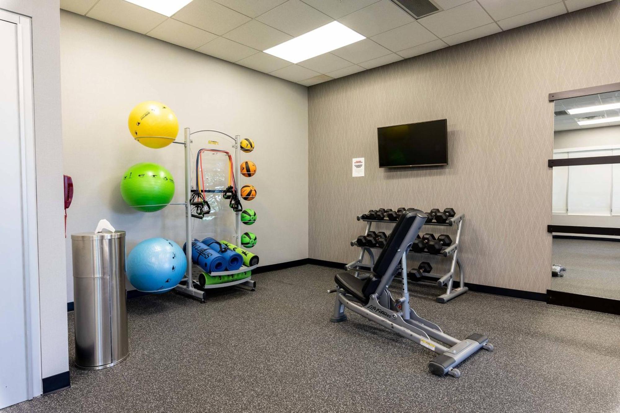 Courtyard By Marriott Cincinnati Midtown/Rookwood Dış mekan fotoğraf