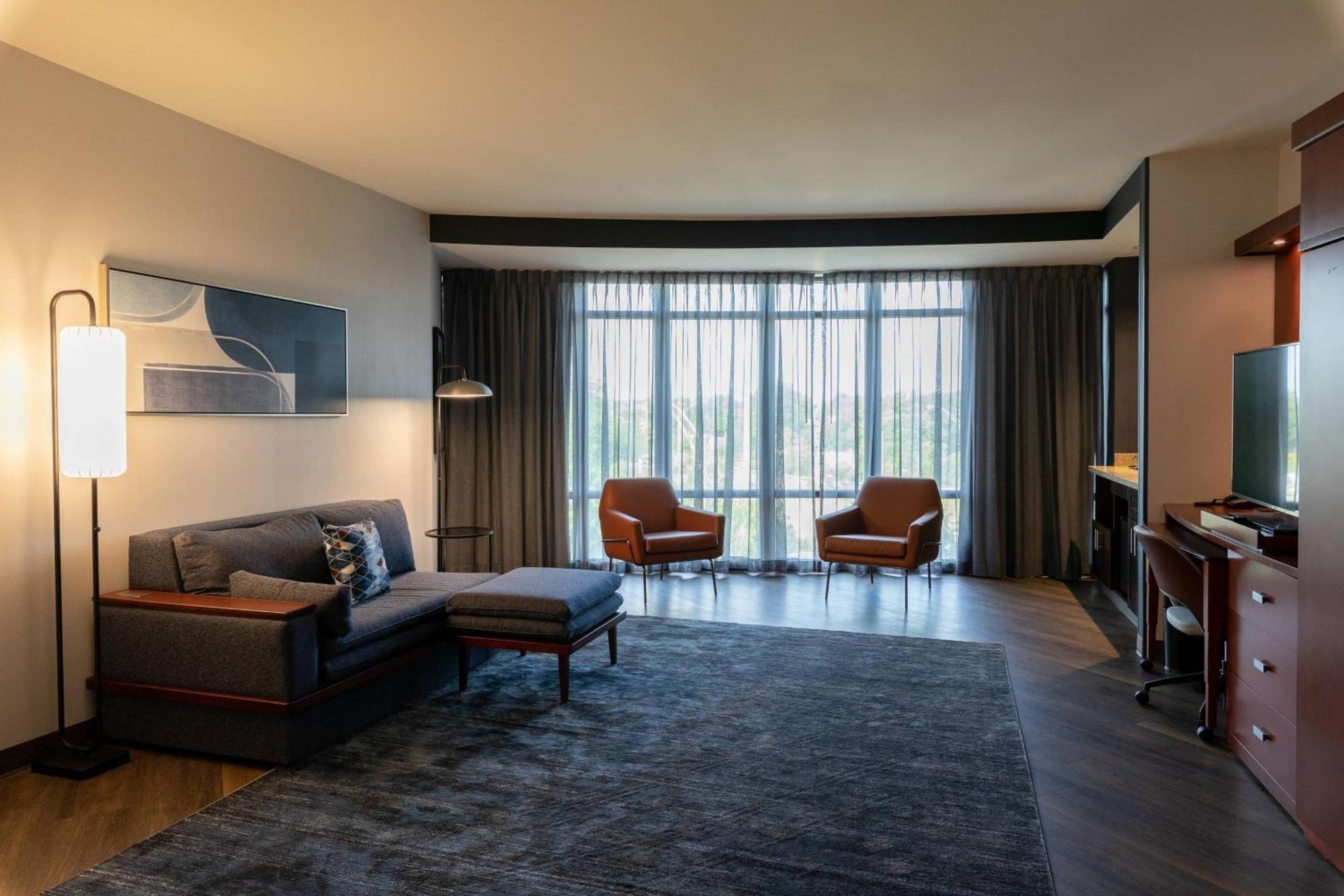 Courtyard By Marriott Cincinnati Midtown/Rookwood Dış mekan fotoğraf