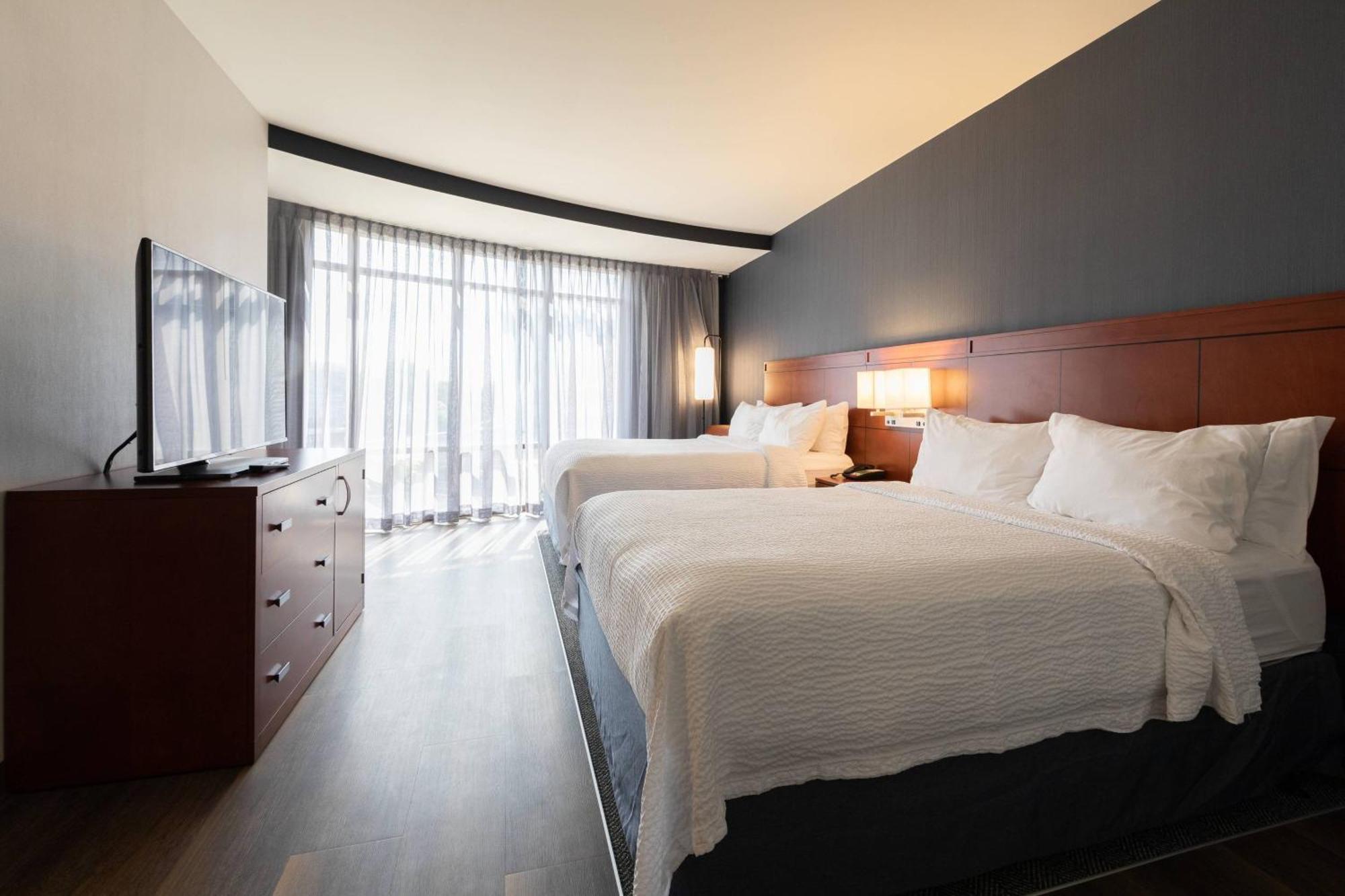 Courtyard By Marriott Cincinnati Midtown/Rookwood Dış mekan fotoğraf