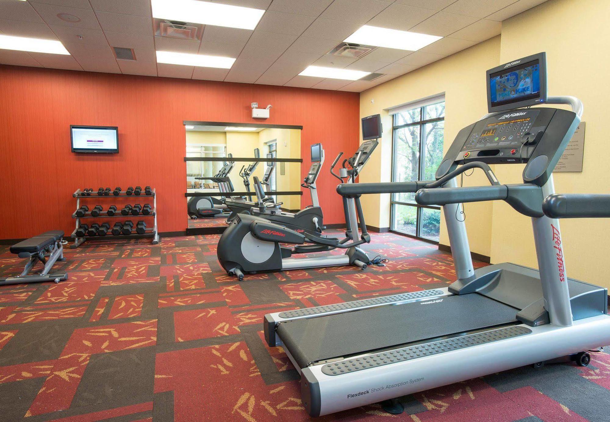 Courtyard By Marriott Cincinnati Midtown/Rookwood Dış mekan fotoğraf